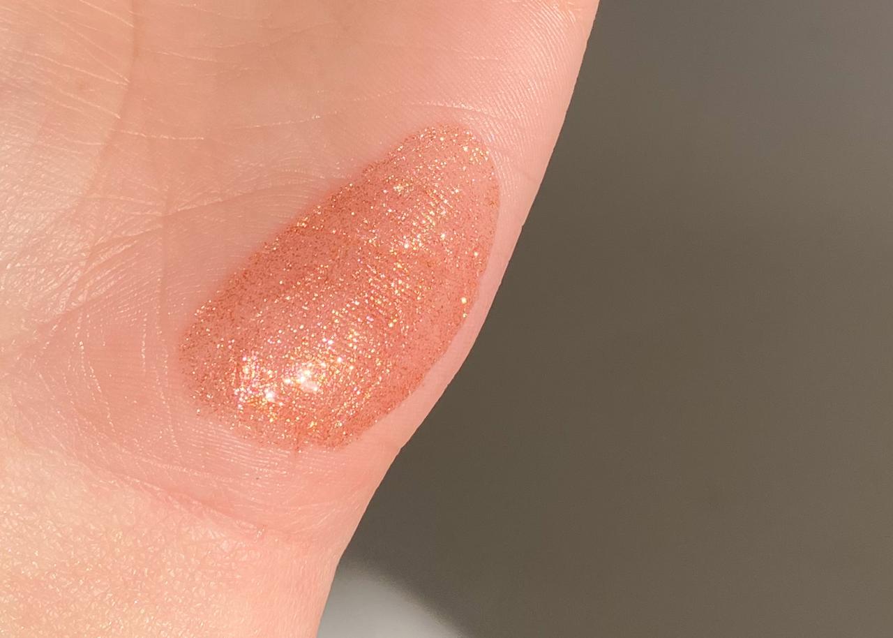 Eye Catching - Image 2